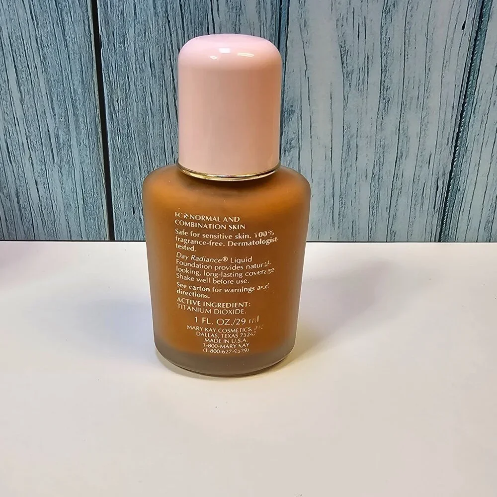 Mary Kay‎ Day Radiance Liquid Foundation - Mocha Bronze #5858 - NIB Old Stock